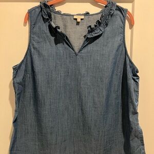 Used chambray sleeveless top